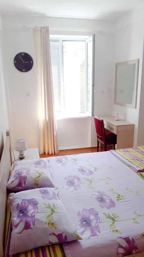 Pospolita Guest House Kutaisi Luaran gambar