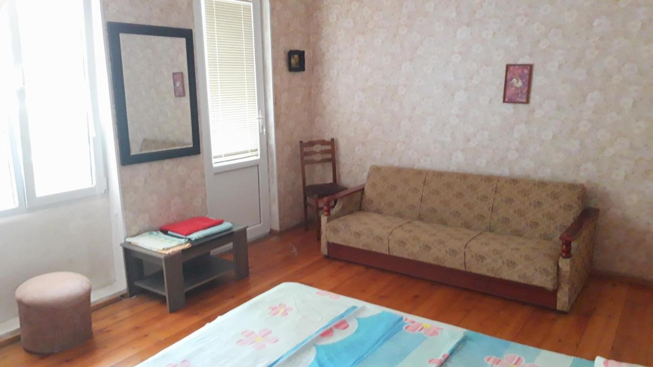 Pospolita Guest House Kutaisi Luaran gambar