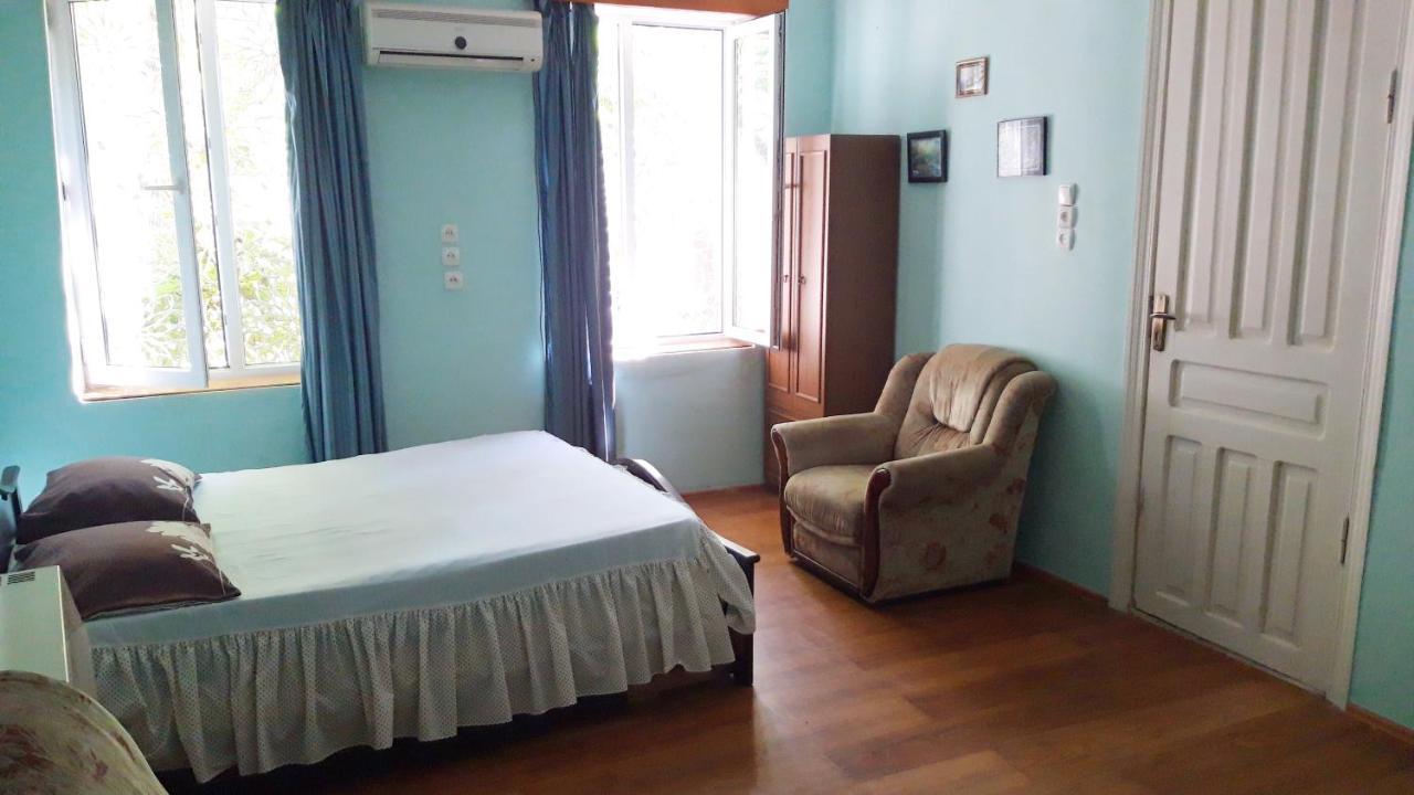 Pospolita Guest House Kutaisi Luaran gambar