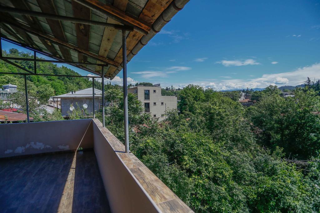 Pospolita Guest House Kutaisi Luaran gambar