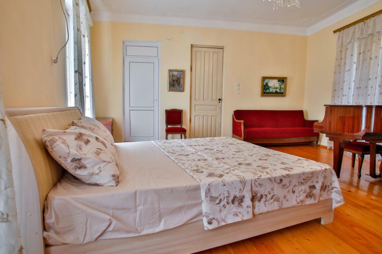 Pospolita Guest House Kutaisi Luaran gambar
