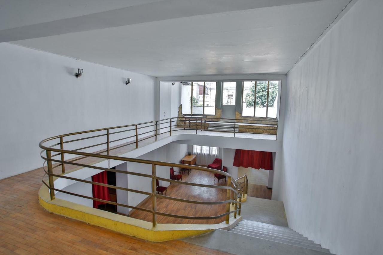 Pospolita Guest House Kutaisi Luaran gambar