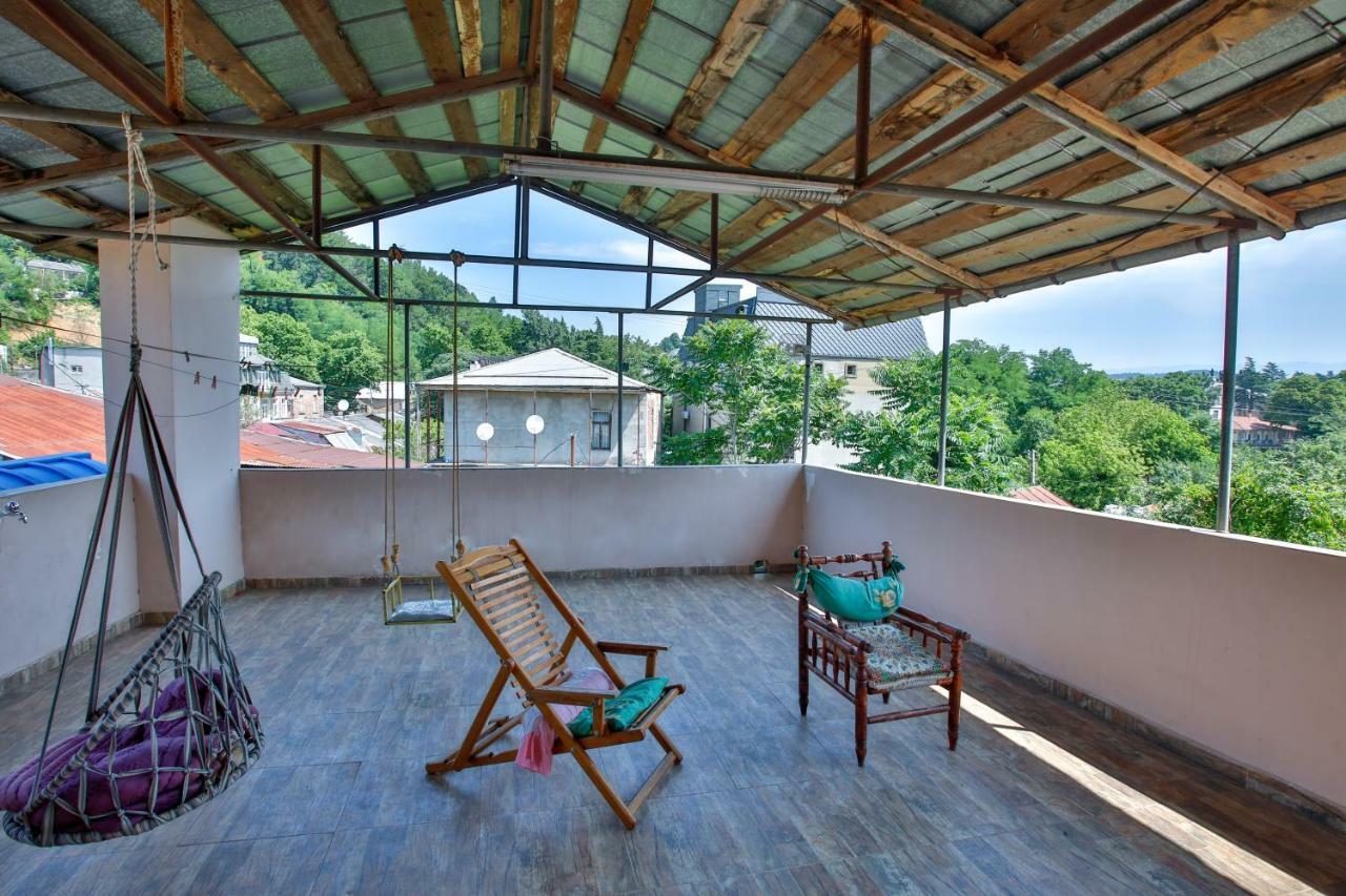 Pospolita Guest House Kutaisi Luaran gambar