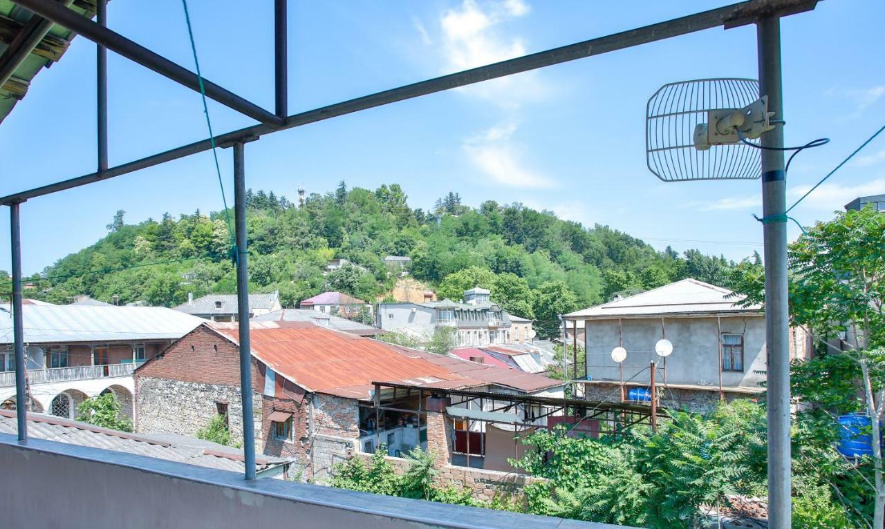 Pospolita Guest House Kutaisi Luaran gambar