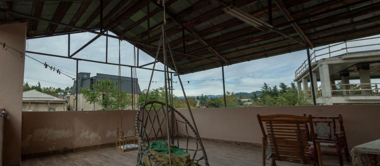 Pospolita Guest House Kutaisi Luaran gambar